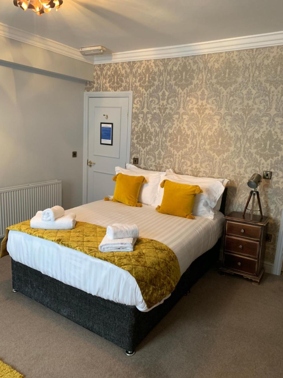 The City Hotel Durham Esterno foto
